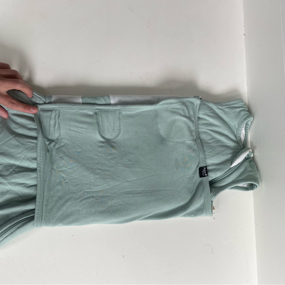 Kyte sleep sack with swaddle. Size XS. Tog 1.0